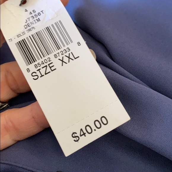 Blouse - Picture 6 of 6